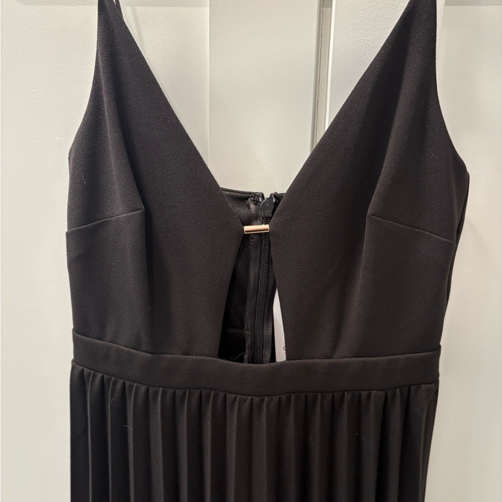 NWT- ASOS Black Pleated V-Neck Backless Dress